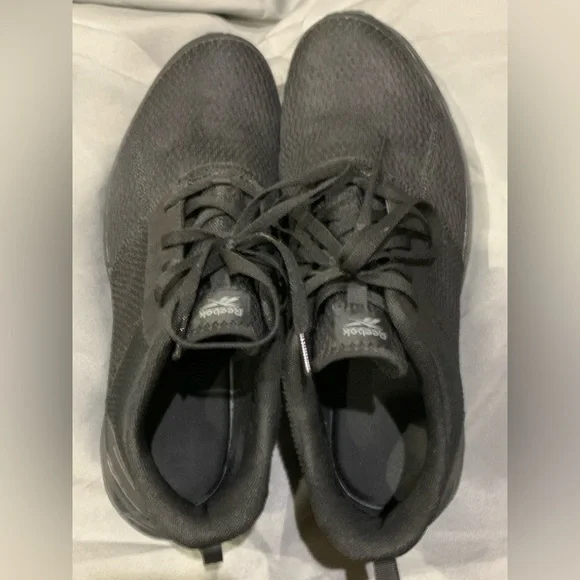 Men’s Astroride Strike Reeboks, Preloved with composite toe, size 13 W, Black. - Picture 4 of 5